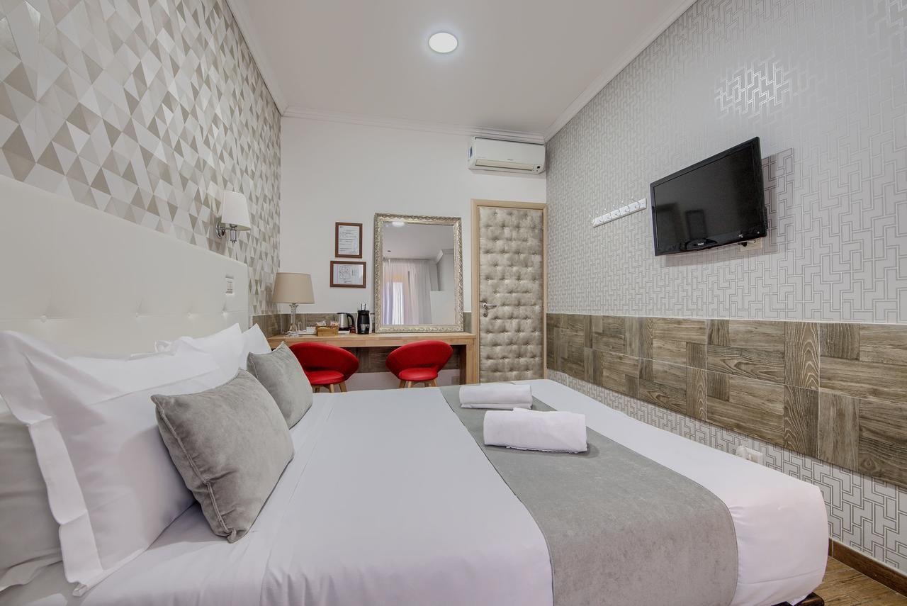 Domus Pietro Inn โรม ภายนอก รูปภาพ