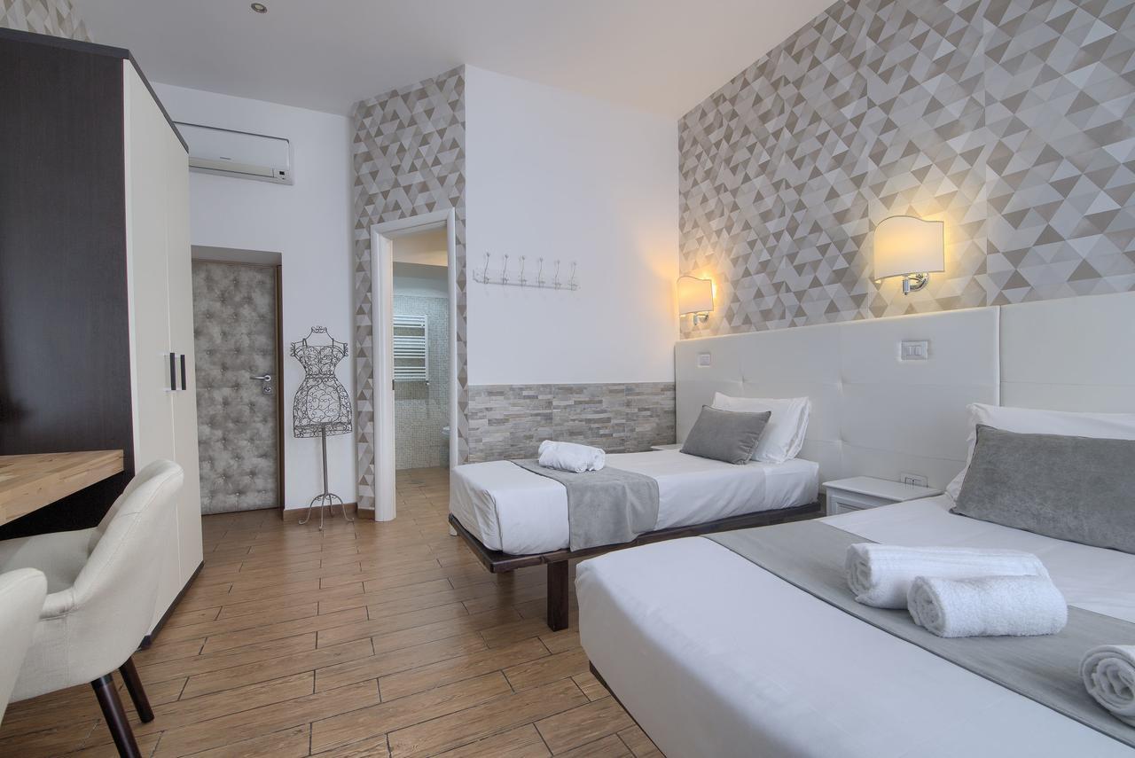 Domus Pietro Inn โรม ภายนอก รูปภาพ
